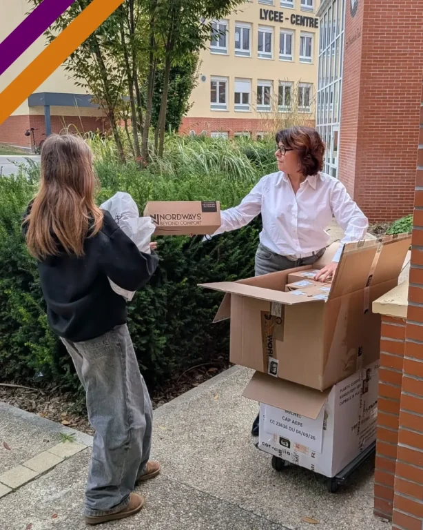 Remise des tenues professionnelles : une étape importante dans le parcours de nos lycéens